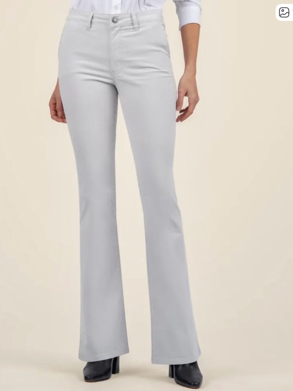 NWT KUT FROM THE KLOTH Silver High Rise Flare Ana pants. Size 10.